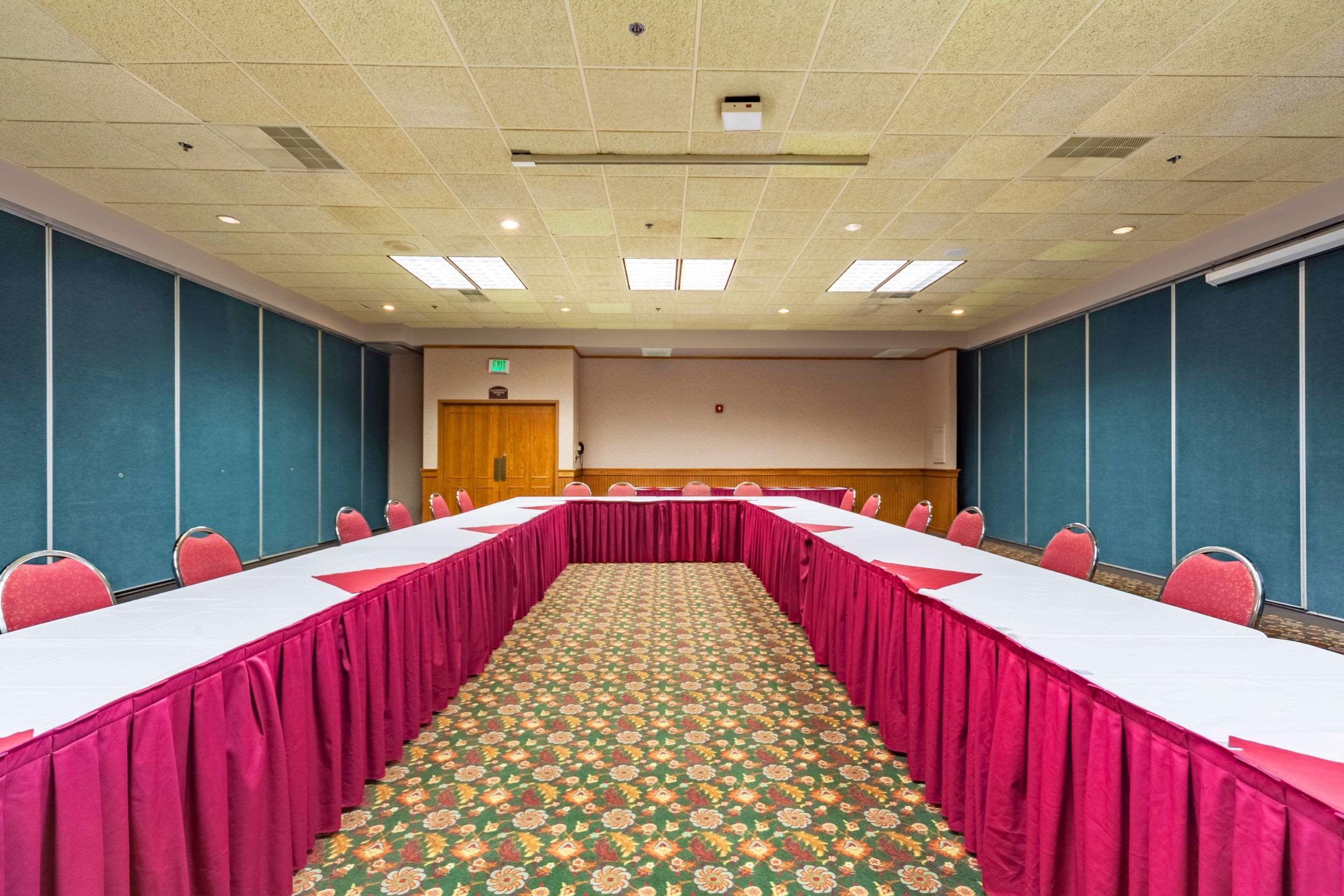 Quality Inn And Conference Center I-80 Grand Island Doniphan Exterior foto