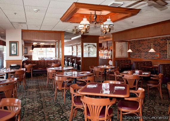 Quality Inn And Conference Center I-80 Grand Island Doniphan Restaurante foto